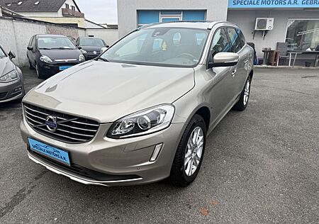 Volvo XC 60 Von Deutschland Motor Neu bei130000 Belegb