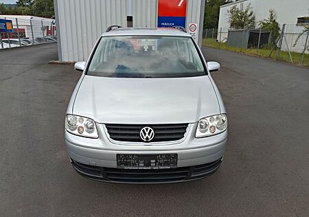 VW Touran Volkswagen Trendline Automatik , Tüv 01.27