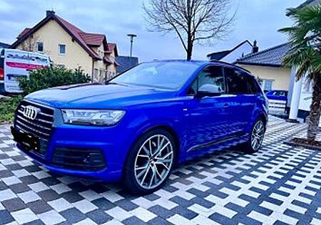Audi Q7 50 TDI quattro tiptronic S line