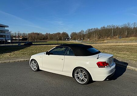 BMW 123d Cabrio - M-Paket