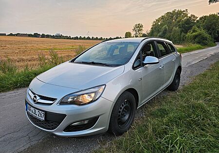 Opel Astra J Sports Tourer 1.6 CDTI ecoflex