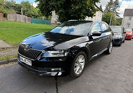 Skoda Superb 1.6 TDI Ambition Combi Ambition