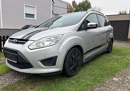 Ford Grand C-Max 1,6TDCi 85kW Titanium 7 Sitzer