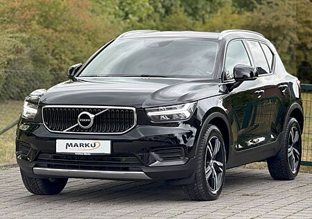 Volvo XC 40 XC40 Momentum Pro AWD 4X4* AHK*Kamera *Navi*