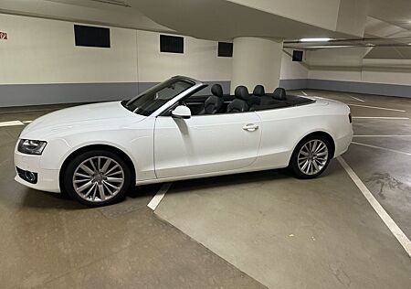 Audi Cabriolet A5 1.8 FSI 16 V Turbo Benziner weiß