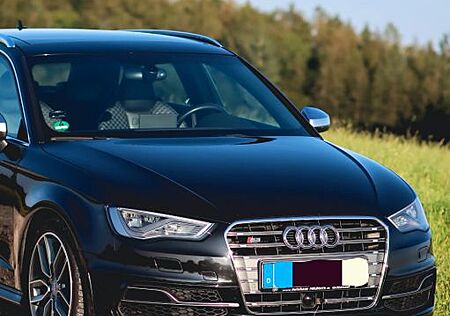 Audi S3 2.0 TFSI S tronic quattro Sportback -