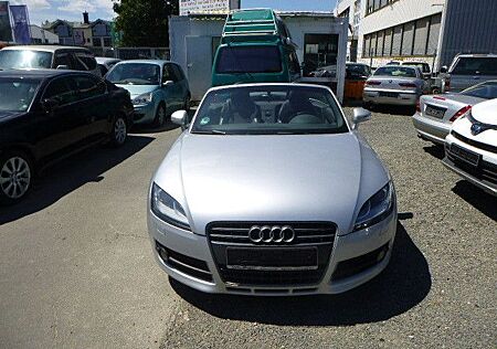 Audi TT Coupe/Roadster 2.0 TFSI Roadster