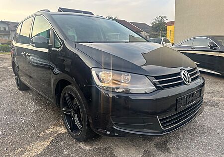 VW Sharan Volkswagen Comfortline BMT*AHK*PANO*TEMPOMAT