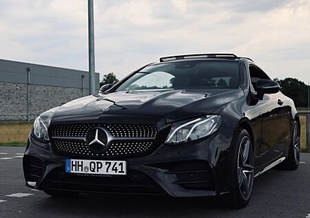 Mercedes-Benz E 220 E-Klasse Coupé 220D AMG-Line,Burmester,Panorama