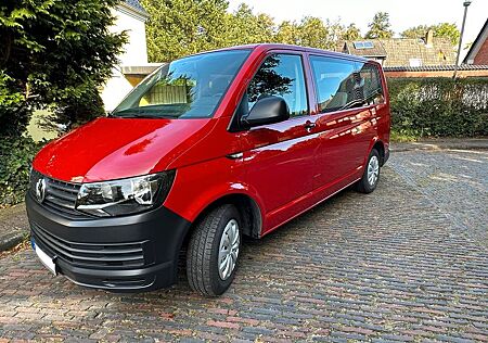 VW T6 Transporter Volkswagen Kombi 9 Sitze