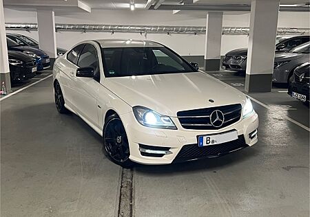 Mercedes-Benz C 250 AMG-PLUS * Harman-Kardon* Memory-Sitz* ILS