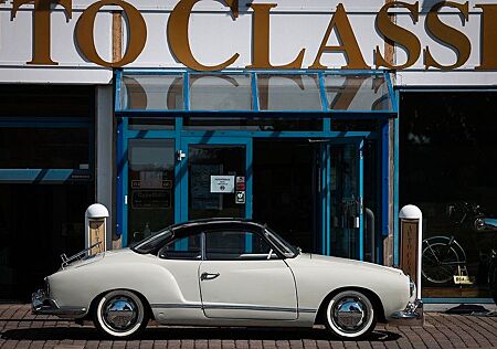 VW Karmann Ghia Volkswagen 1200 H4