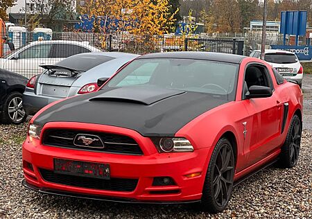 Ford Mustang Automatik Alu Leder Navi Xenon LED