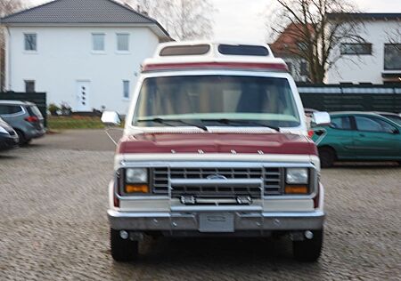 Ford Econoline Campervan