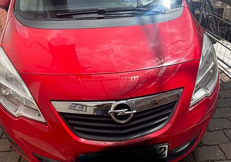 Opel Meriva 1.4 Ganzjahresreifen Fahrradträger