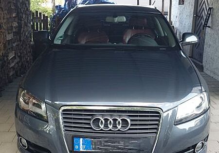 Audi A3 2.0 TFSI S tronic Ambiente Sportback Ambiente
