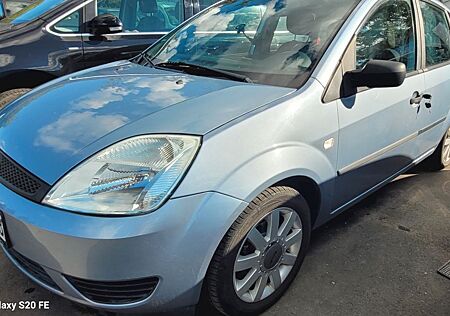 Ford Fiesta 1,6 16V Blues Blues