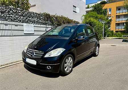 Mercedes-Benz A 180 ELEGANCE PANO|SITZHZG|TÜV|NAVI|KLIMA
