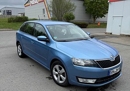 Skoda Rapid 1.6 TDI 90Ps TÜV und Bremsen Neu
