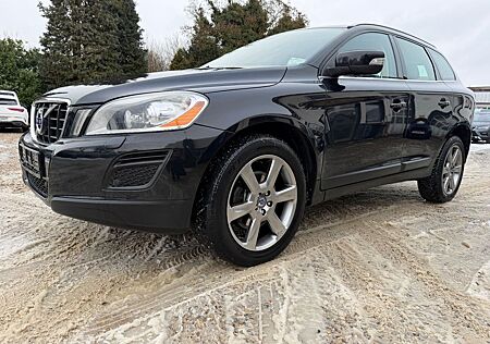 Volvo XC 60 *Summum AWD*LEDER*XENON*NAVI*1.HAND*