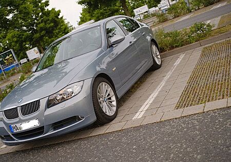 BMW 325i Original | Garagen Wagen - E90
