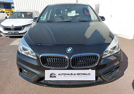BMW 218d Active Tourer LED AHK Pano StzHzg