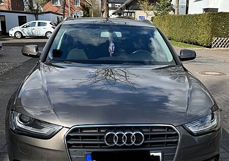 Audi A4 gebraucht kaufen Audi A4 2.0 TDI 110kW multitronic Ambiente Avant ...