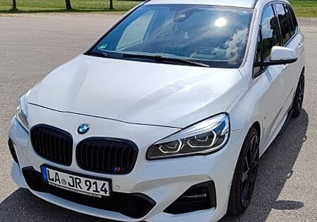 BMW 2er 220 Gran Tourer 220d Steptronic M Sport M Sport