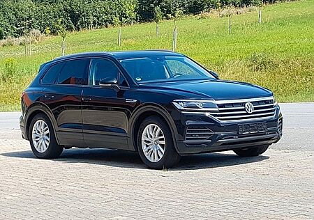 VW Touareg Volkswagen V6 3.0TDI, AHK, Luftfahrwerk, Kamera
