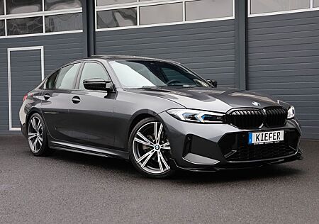 BMW 330i M/CarPlay/SHZ/LHZ/KAMERA/SPUR/R19