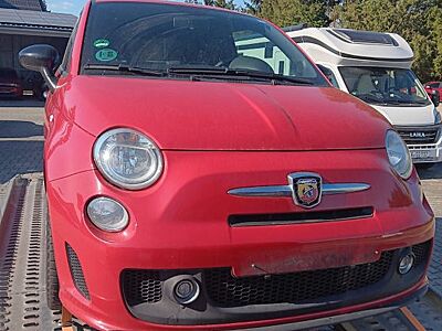 Abarth 595 1.4 T-Jet 16V 595 Bilder Folgen!