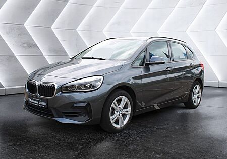BMW 218i Advantage