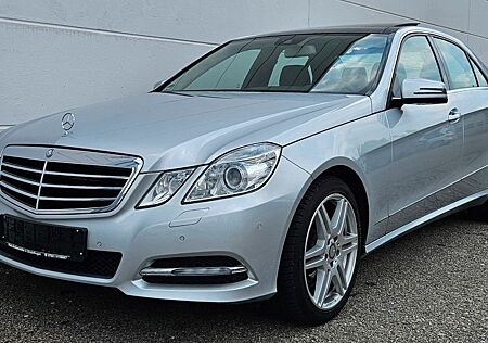 Mercedes-Benz E 500 *PANO*AIRMATIC*KEYLESS*COMAND*H&K*18"AMG*