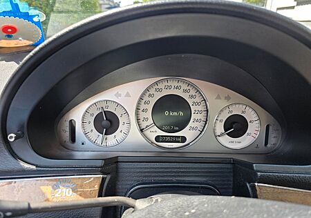 Mercedes-Benz E 220 CDI T AVANTGARDE Avantgarde