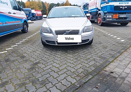 Volvo V50 2.4 Kinetic TÜV NEU