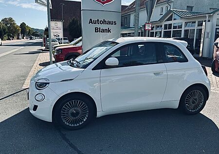 Fiat 500E 500 e 3+1 Icon
