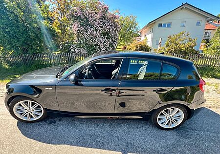 BMW 116i 1er E87 - M Paket und Teilleder
