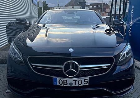 Mercedes-Benz S 500 4MATIC Coupé -
