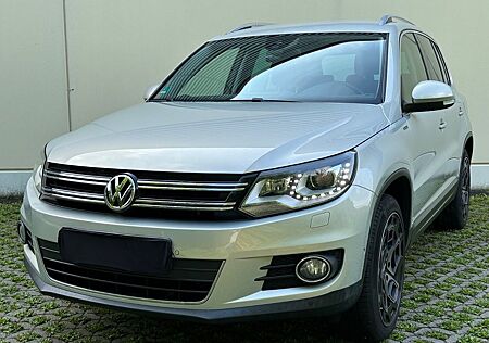 VW Tiguan Volkswagen 4Motion | 184PS | AHK | Kamera | StandH