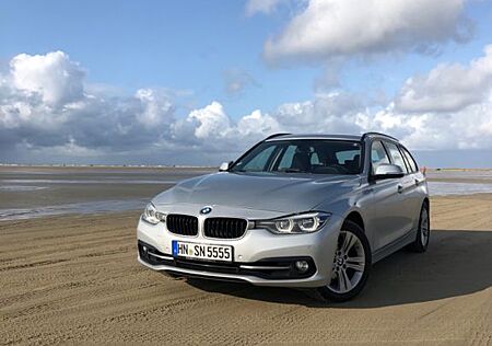 BMW 320i Touring Sport Line
