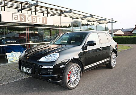 Porsche Cayenne Turbo