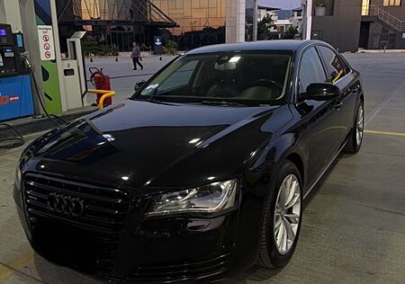 Audi A8 4.2 TDI Tiptronic Quattro