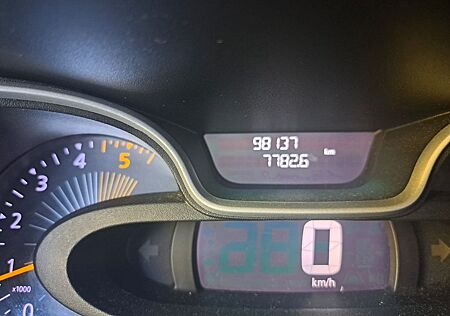 Nissan NV300
