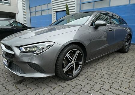 Mercedes-Benz CLA 220 Shooting Brake CLA 220 SB Progressive Panorama Top Zustand!