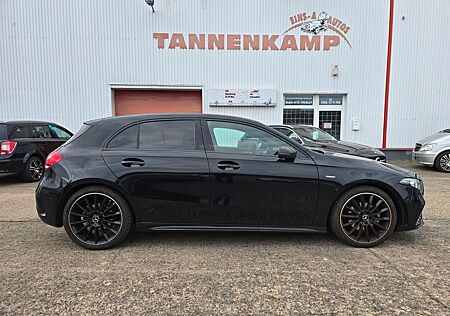 Mercedes-Benz A 200 Edition AMG Line Distronic Pano 19 Zoll