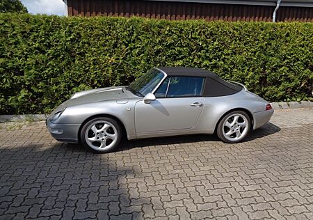 Porsche 993 Carrera Cabriolet Auto