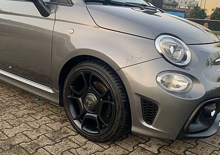 Abarth 595C F 595 1.4 T-Jet 16V Traumzustand,165 PS