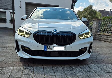 BMW 118i M Sport M Sport,Shadow Line ,Unfallfrei