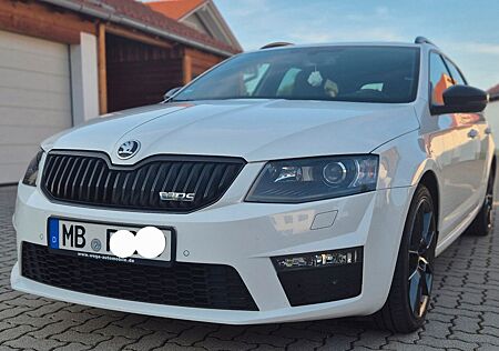 Skoda Octavia 2.0 TDI DSG RS Combi RS