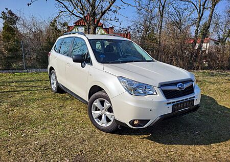 Subaru Forester 2.0D/ ISOFIX/ TÜV bis 2027